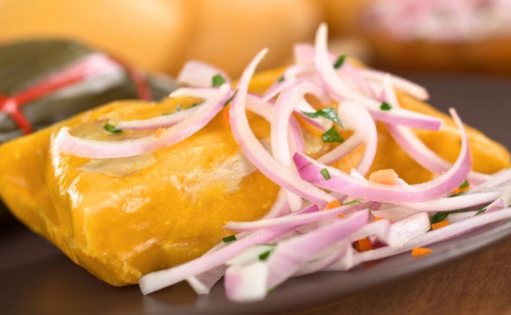 En esta establecimiento suelen preparar un tamales especiales, dependiendo de la temporada. (Foto: DeDinero)