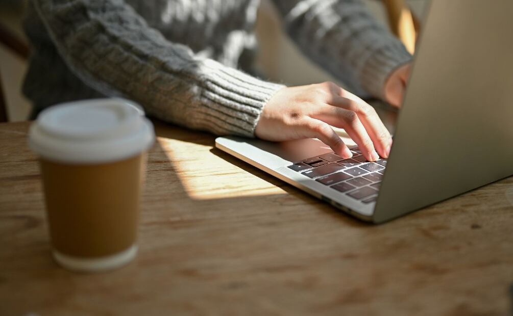 Alternativas de plataformas de trabajo para freelancers en 2025 (Foto: DeDinero)